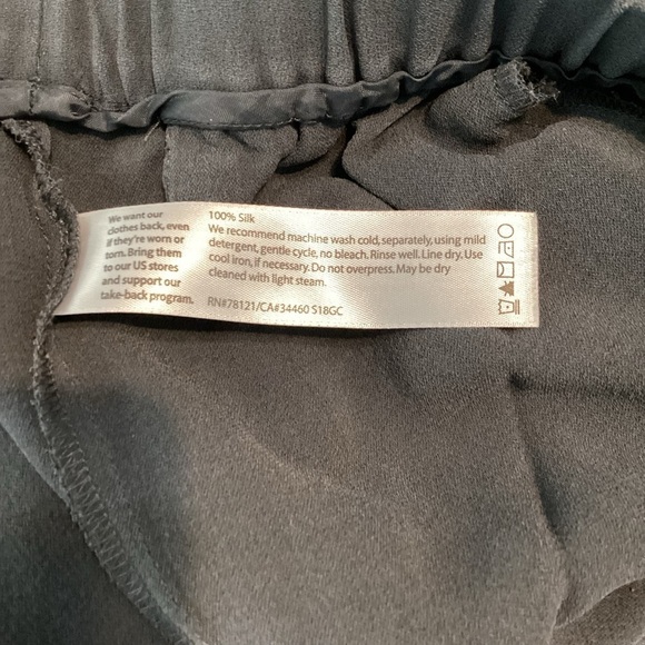 Eileen Fisher Tapered Silk Pants Size M Gray - Picture 7 of 7